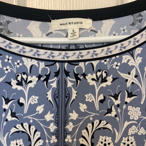 Max Studio EUC dress - Picture 2 of 7